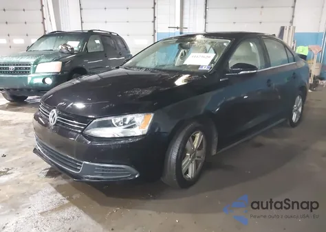 2013 Volkswagen Jetta Hybrid Sel z USA, uszkodzony, nr VIN 3VW637AJ6DM298409